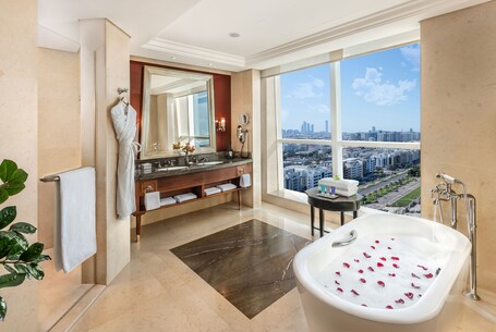 Dusit Thani Abu Dhabi - Image 45