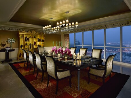 Dusit Thani Abu Dhabi - Image 25
