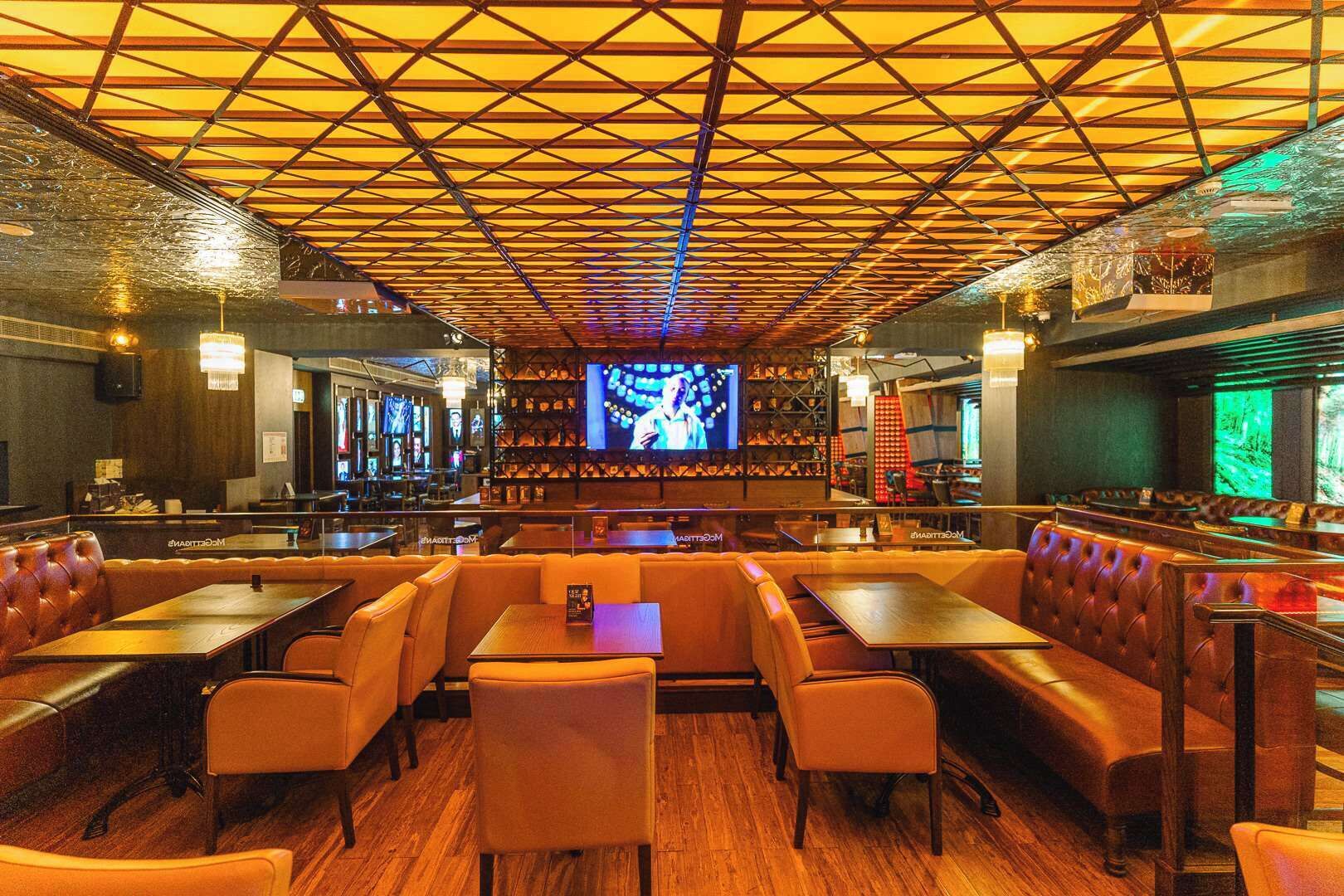 4 restaurants, breakfast, lunch, dinner served; international cuisine