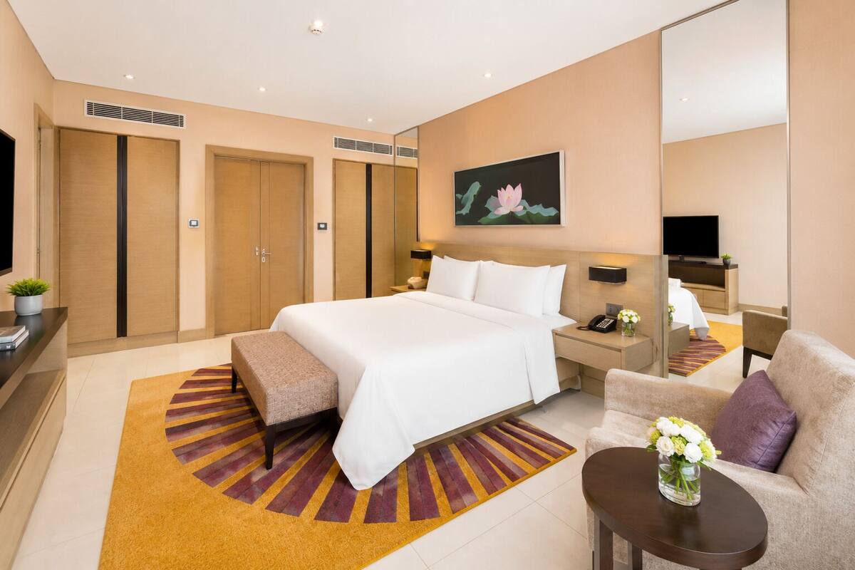Apartment, 1 Bedroom | Premium bedding, in-room safe, desk, laptop workspace