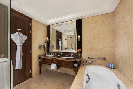 Dusit Thani Abu Dhabi - Image 47