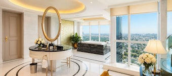 Dusit Thani Abu Dhabi