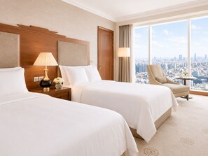 Premium bedding, in-room safe, desk, laptop workspace
