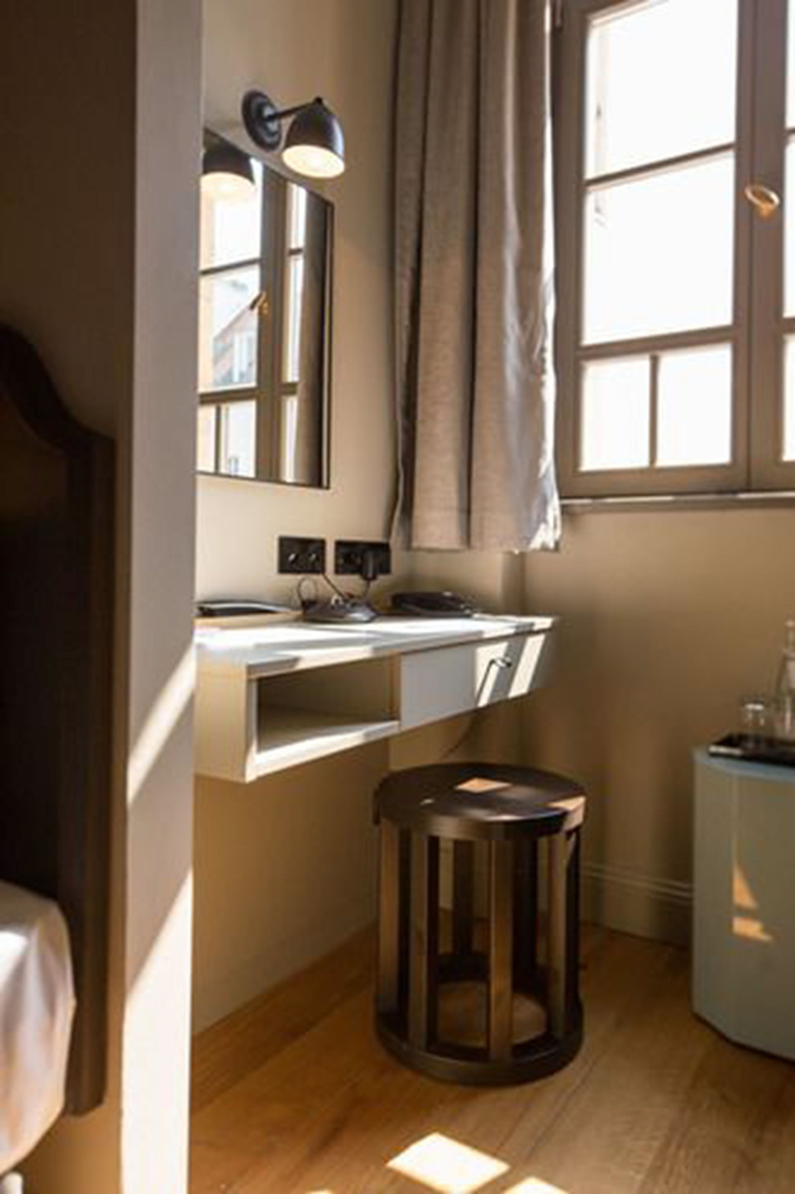 comfort single room, 1 single bed | 1 bedroom, premium bedding, select comfort beds, in-room safe