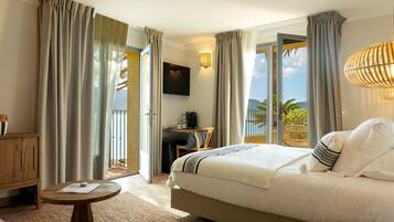 In-room safe, blackout curtains, iron/ironing board, free WiFi