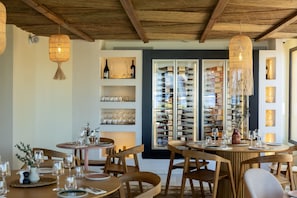 Lunch and dinner served - Casa Santini x Roc Seven (Porto-Vecchio)