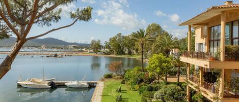 Facciata della struttura