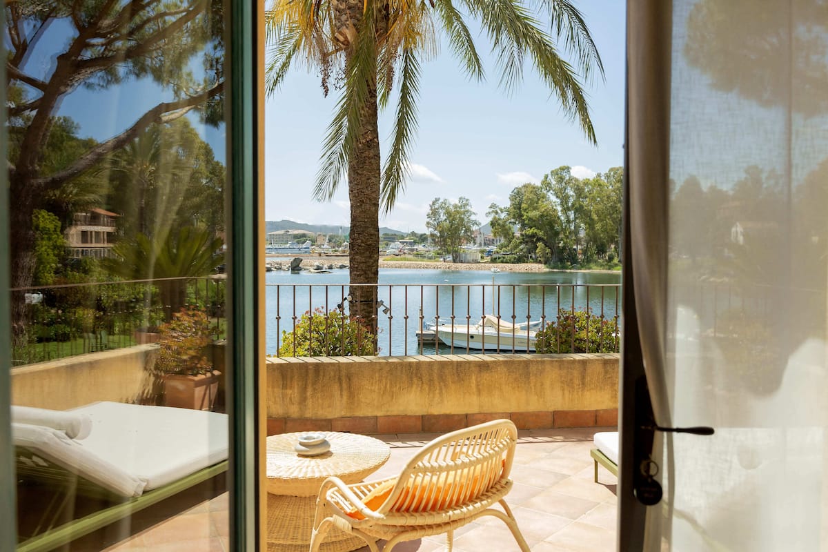 Privilege Double Terrasse | Een kluis op de kamer, verduisterende gordijnen