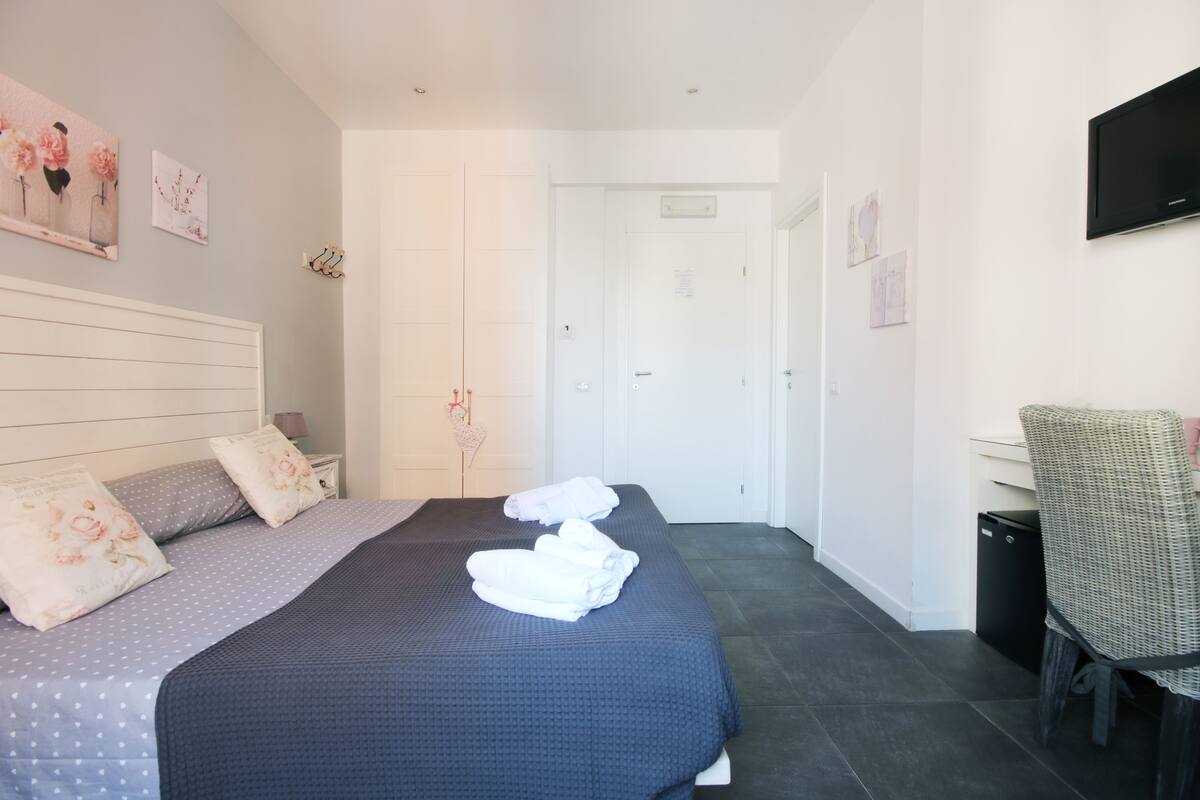 Classic Double Room | Premium bedding, minibar, desk, soundproofing
