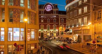 Teatro Boutique Rooms & Suites
