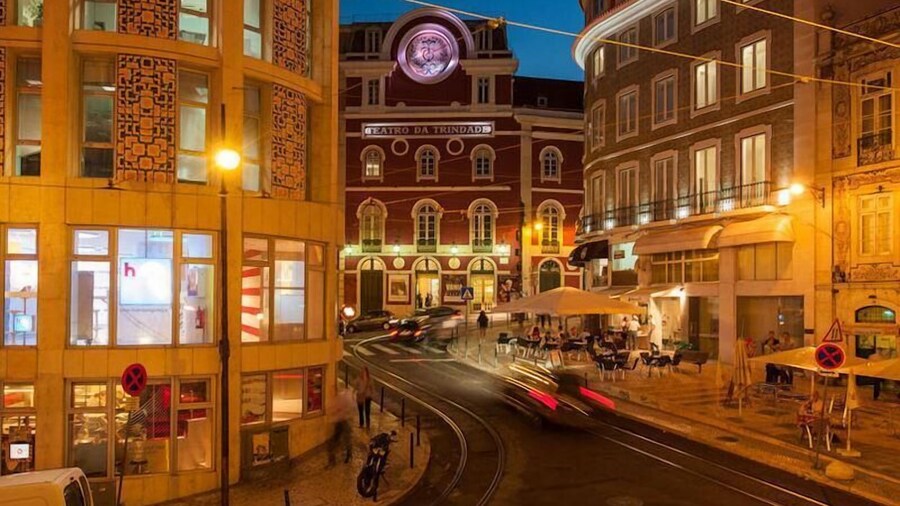 Teatro Boutique Rooms & Suites