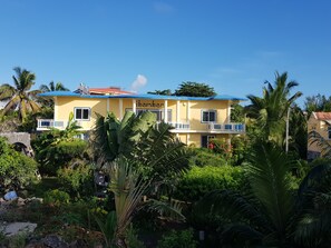 Front of property - Tibambari (Le Bouchon)