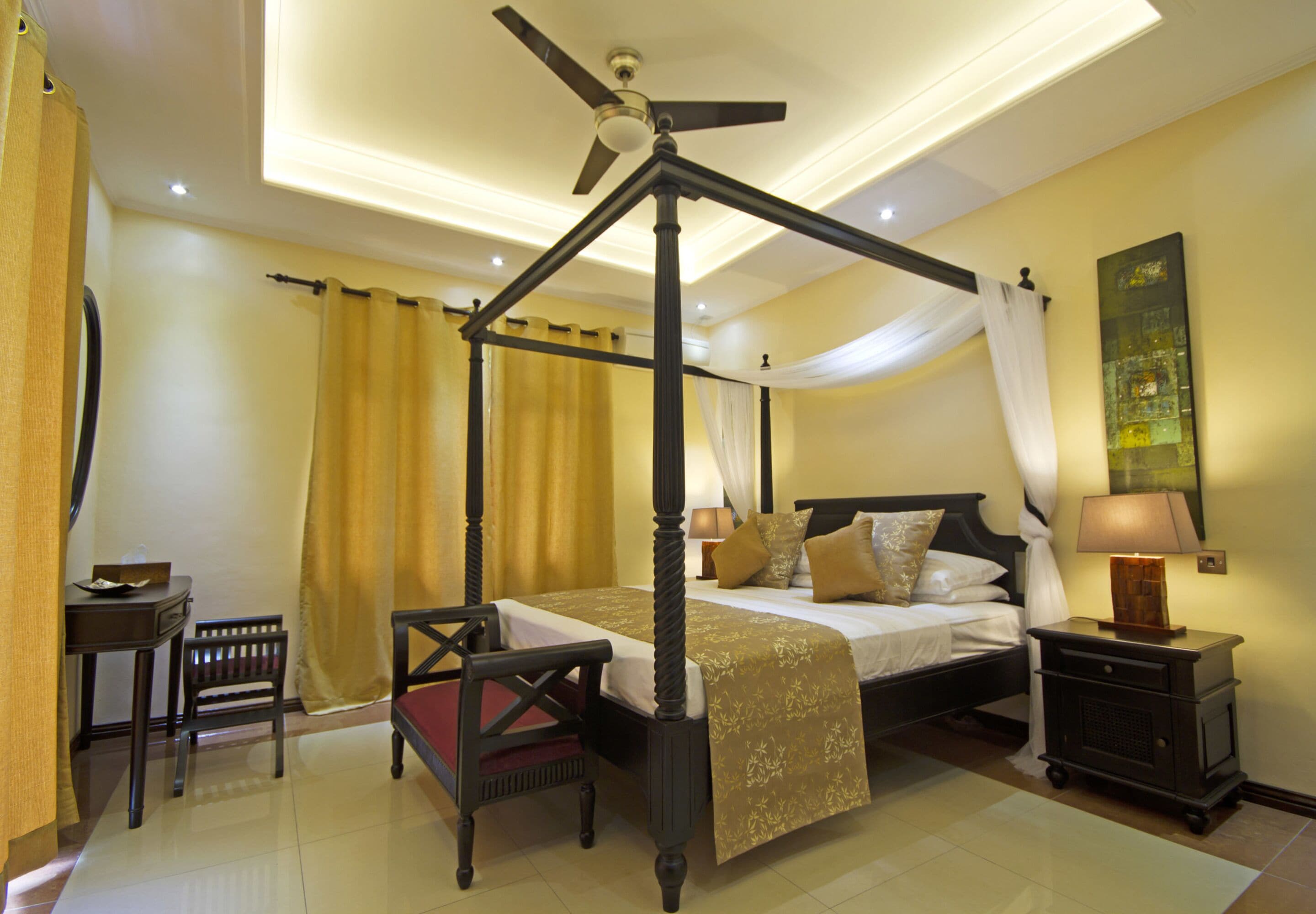 exclusive villa, 3 bedrooms | 2 bedrooms, in-room safe, blackout curtains, iron/ironing board