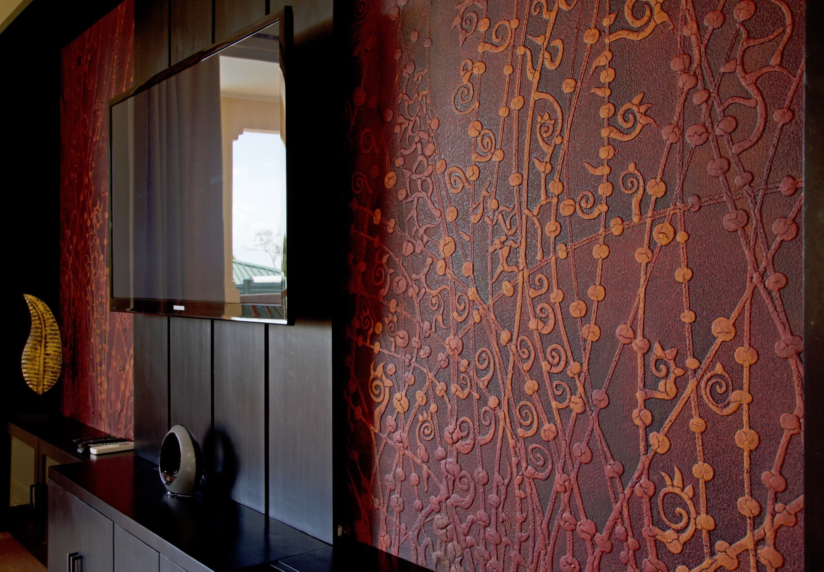 exclusive villa, 3 bedrooms | living area | 43-inch tv with cable channels