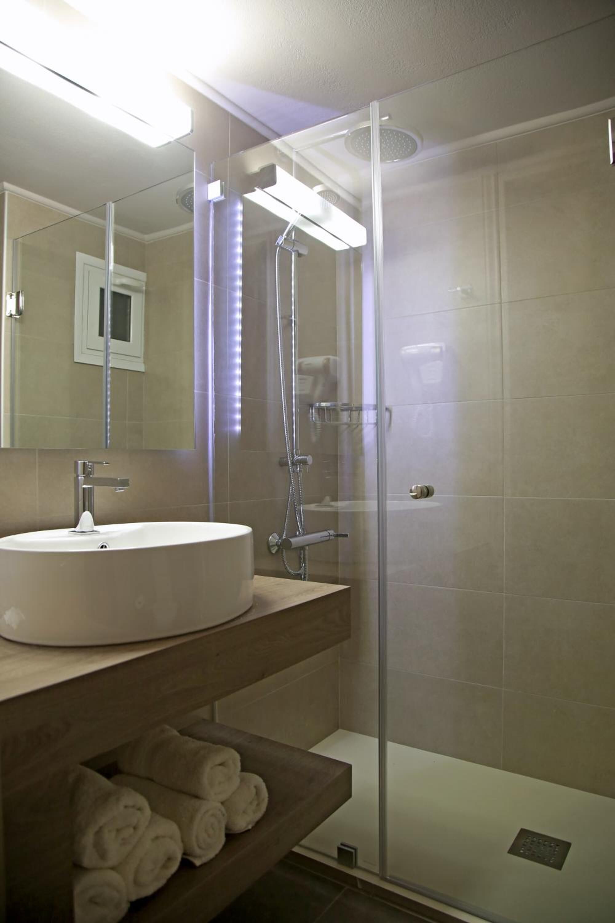 Hair dryer, towels