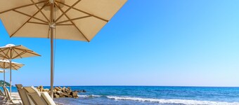 Greek Pride Cronwell Rahoni