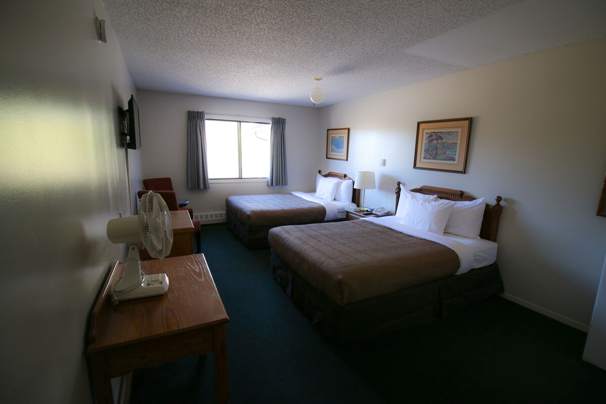 Standard Room, 2 Queen Beds | Free WiFi, bed sheets