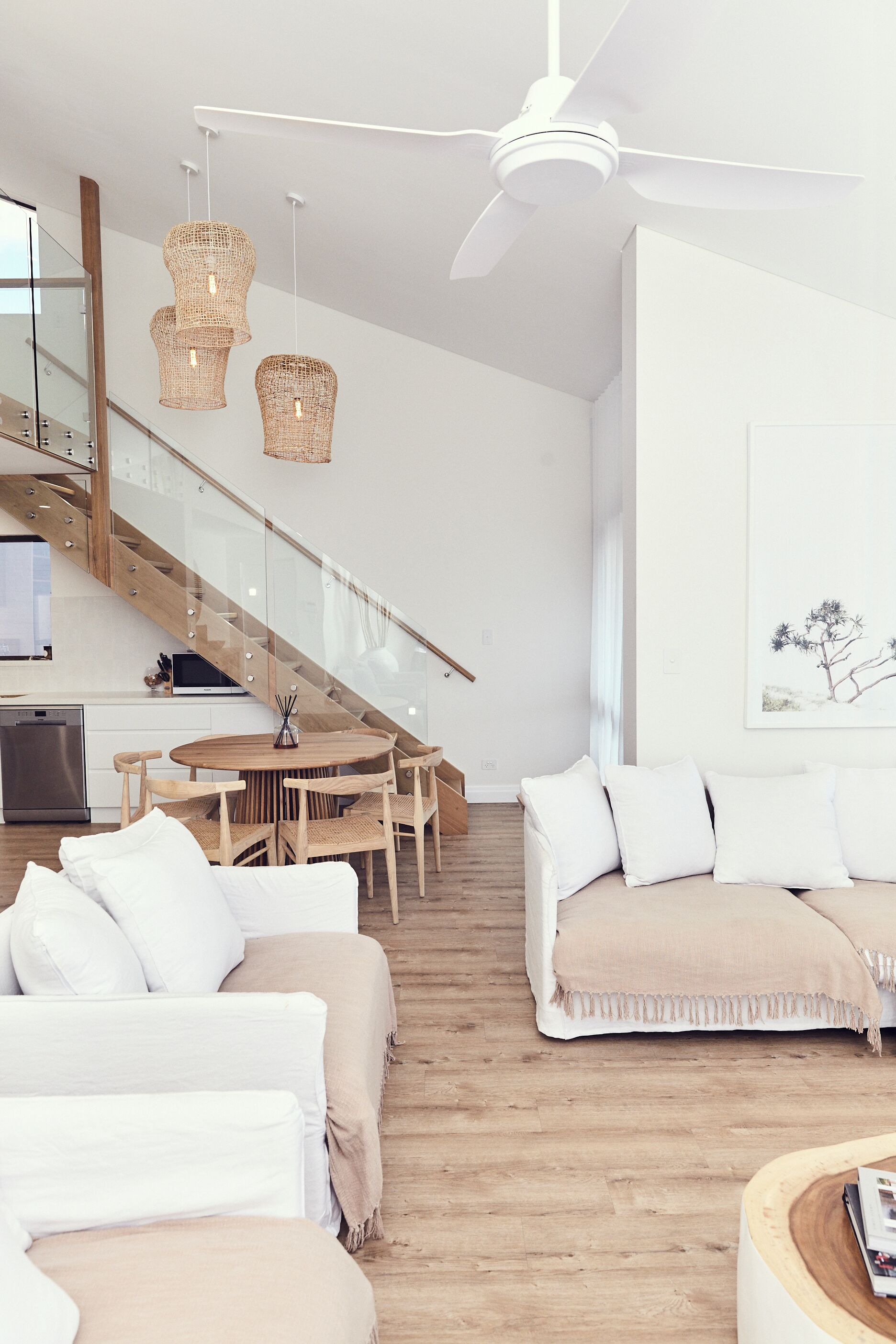 Luxury Apartment | Living area | Flat-screen TV, DVD player