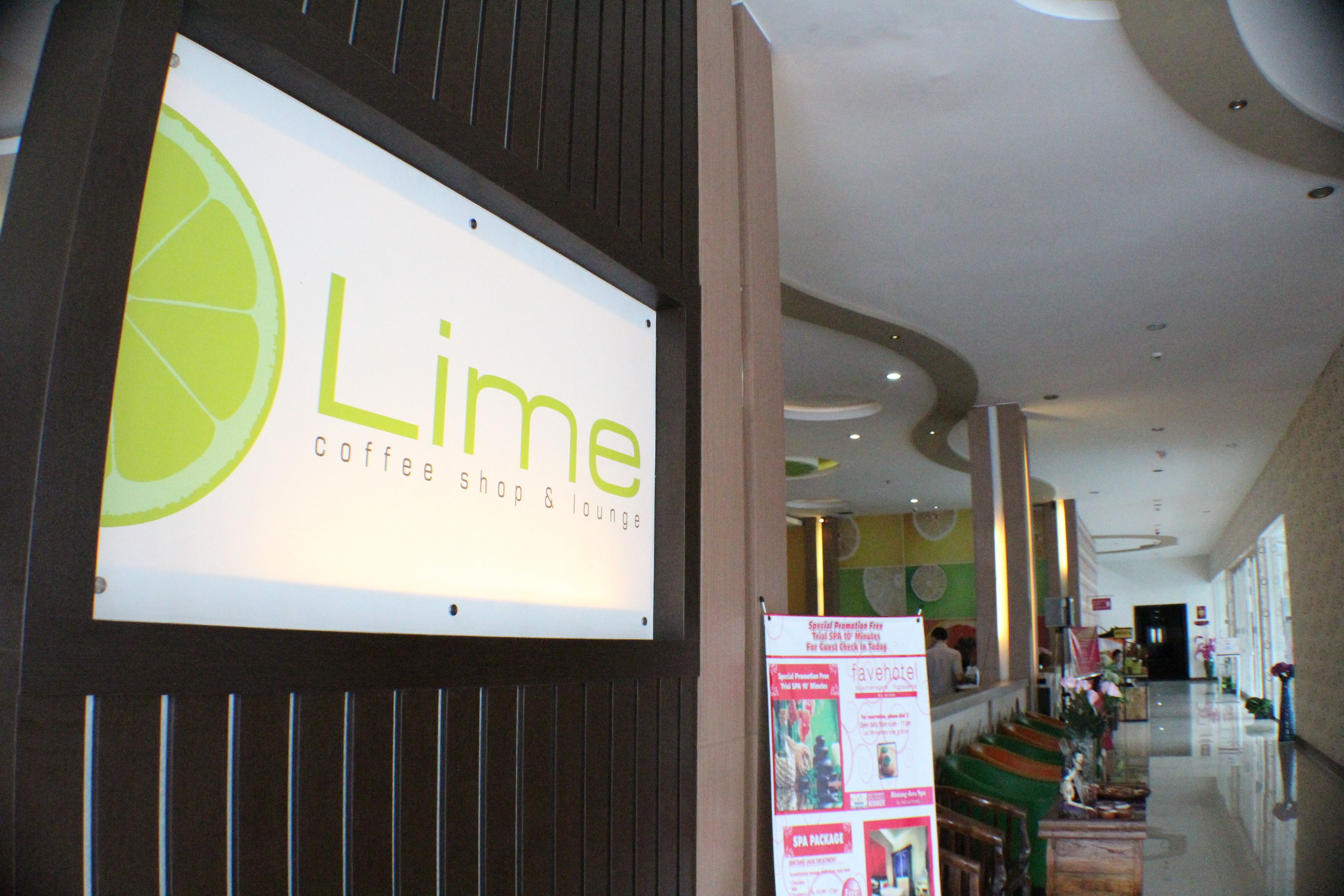 Photo - favehotel Kusumanegara