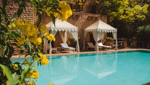 Outdoor pool - Devi Bhawan (Jodhpur)