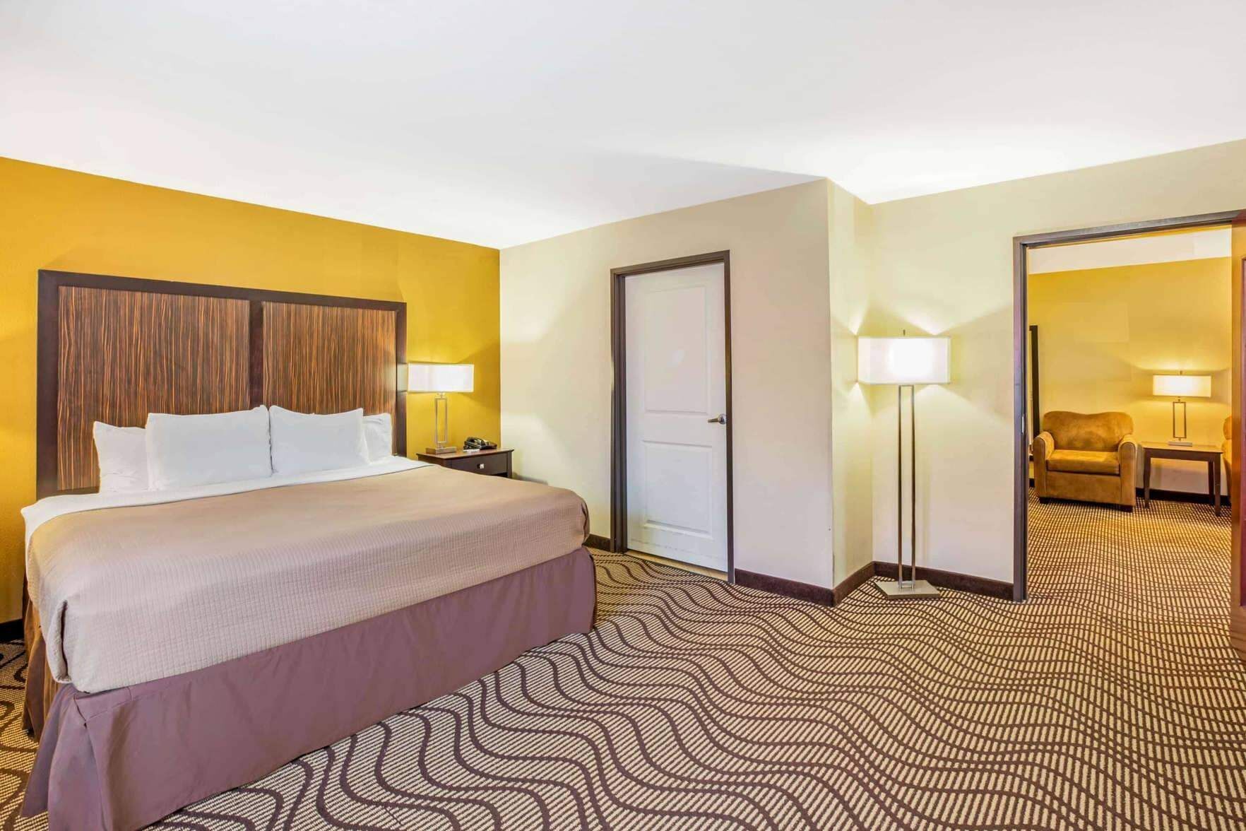 Literie de qualité supérieure, surmatelas, bureau