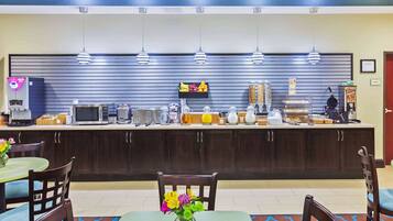 Desayuno para llevar incluido todos los días