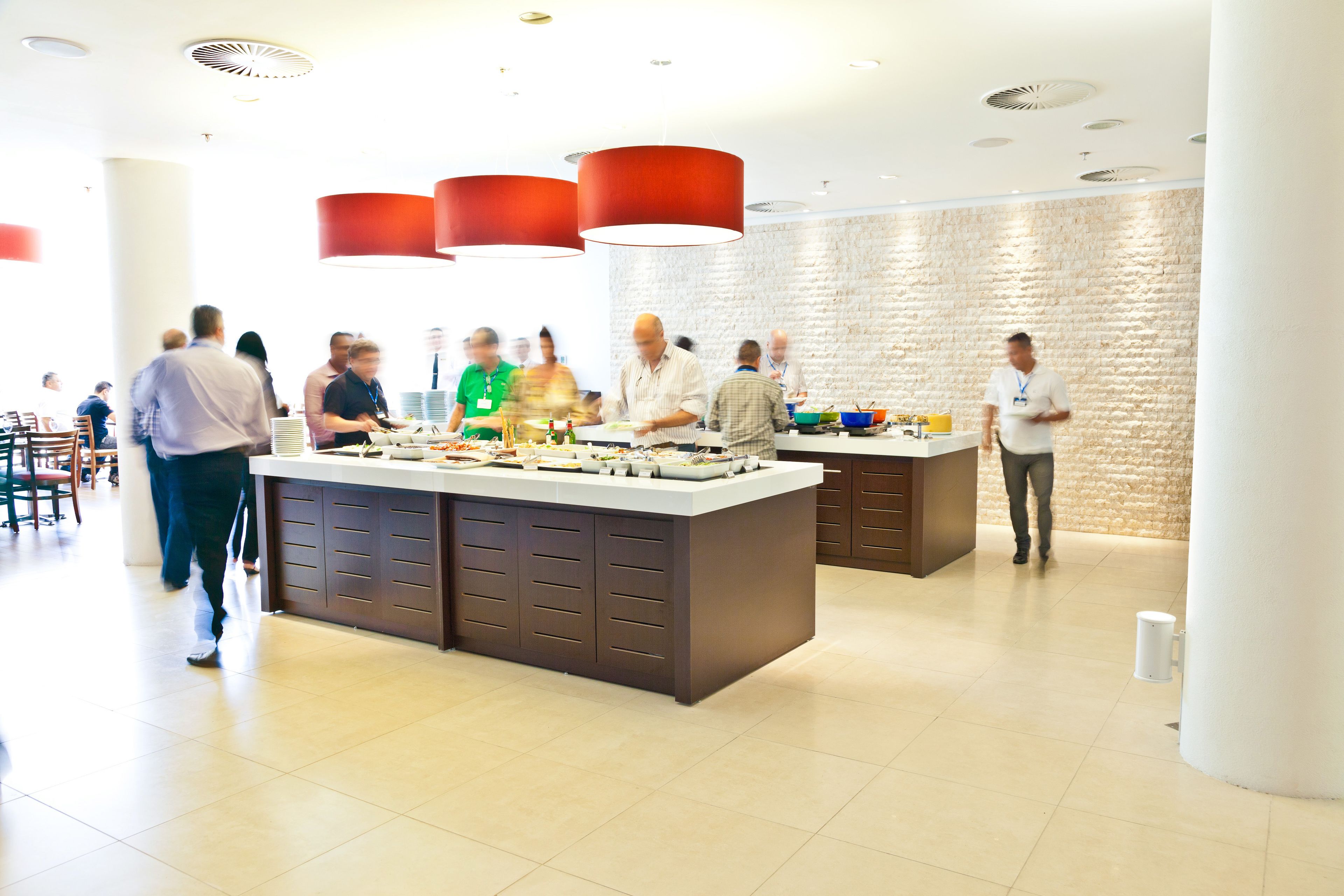 free buffet breakfast