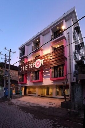 Front of property – evening/night