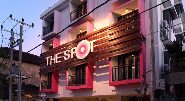 Front of property – evening/night