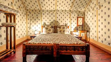 Luxury-Zelt | 1 Schlafzimmer, Babybetten, Bettwäsche