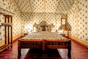 Air Fan Luxury Tent | 1 bedroom, cots/infant beds, bed sheets - Wind Desert Camp (Jaisalmer)