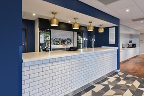 Bar (en la propiedad)