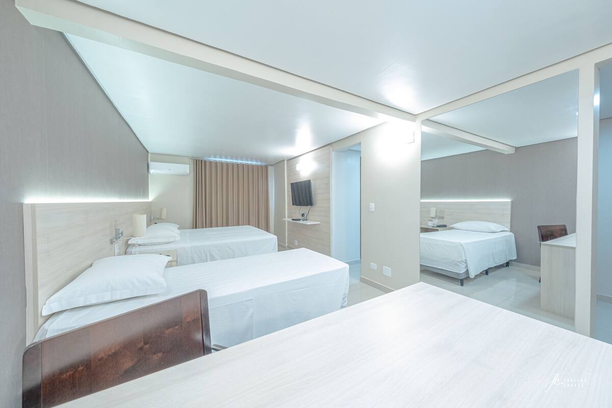 Minibar, individually decorated, individually furnished, desk