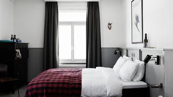 Comfort Triple Room | Individually decorated, individually furnished, free WiFi, bed sheets