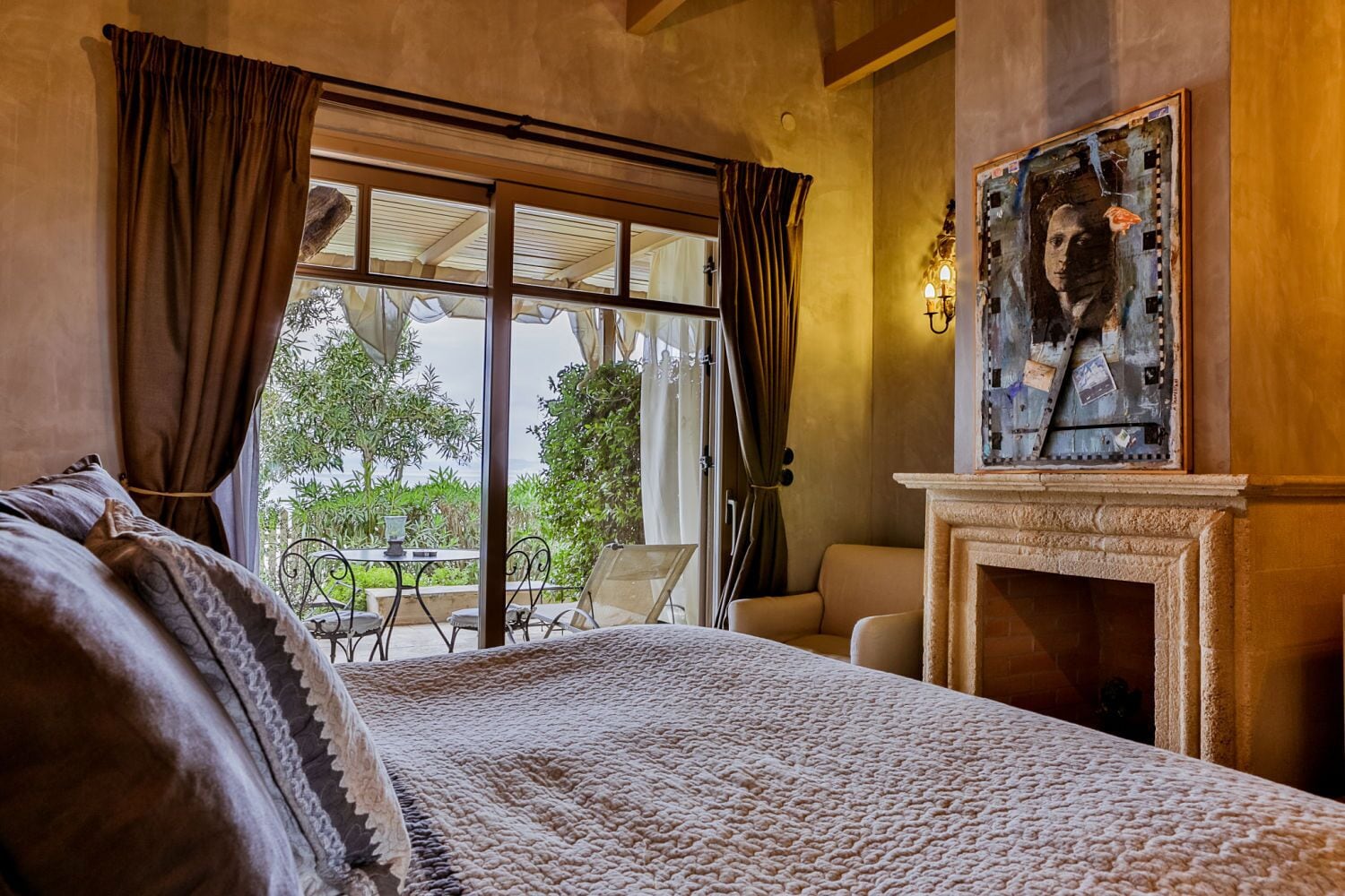 1 bedroom, soundproofing, free WiFi, bed sheets