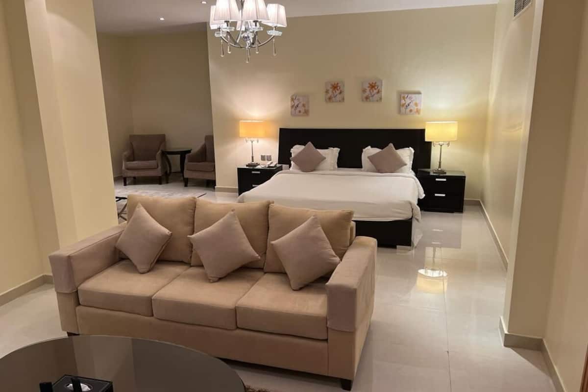 5 bedrooms villa | 1 bedroom, egyptian cotton sheets, premium bedding, down duvets