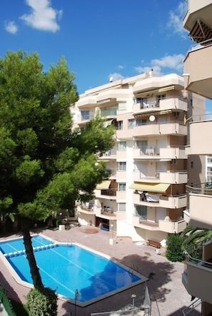 Outdoor pool - Murillo Apartamentos (Salou)