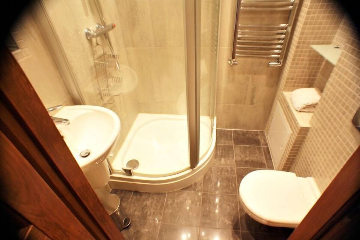 Appartement Premium (6 pax) | Salle de bain