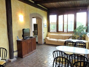 Khu tiếp khách ở sảnh