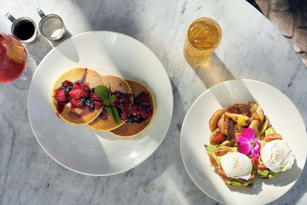 Gale South Beach, Curio Collection by Hilton by null