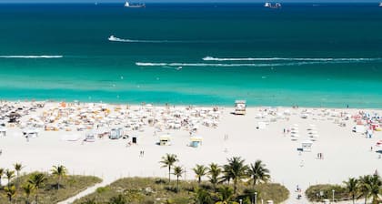 Gale South Beach, Curio Collection by Hilton
