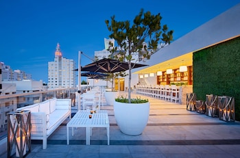 Patio, balcany or terrace at Gale South Beach, Curio Collection by Hilton
