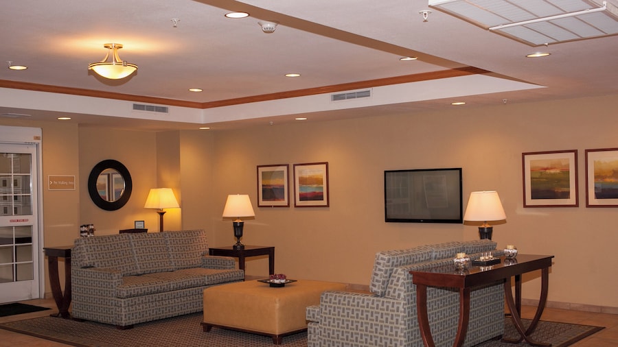 Candlewood Suites Logan by IHG