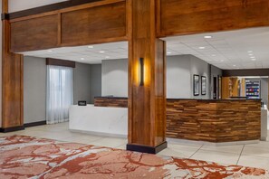 Reception - Hampton Inn & Suites I-35/Mulvane (Peck)