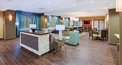 Hampton Inn Austin/Oak Hill