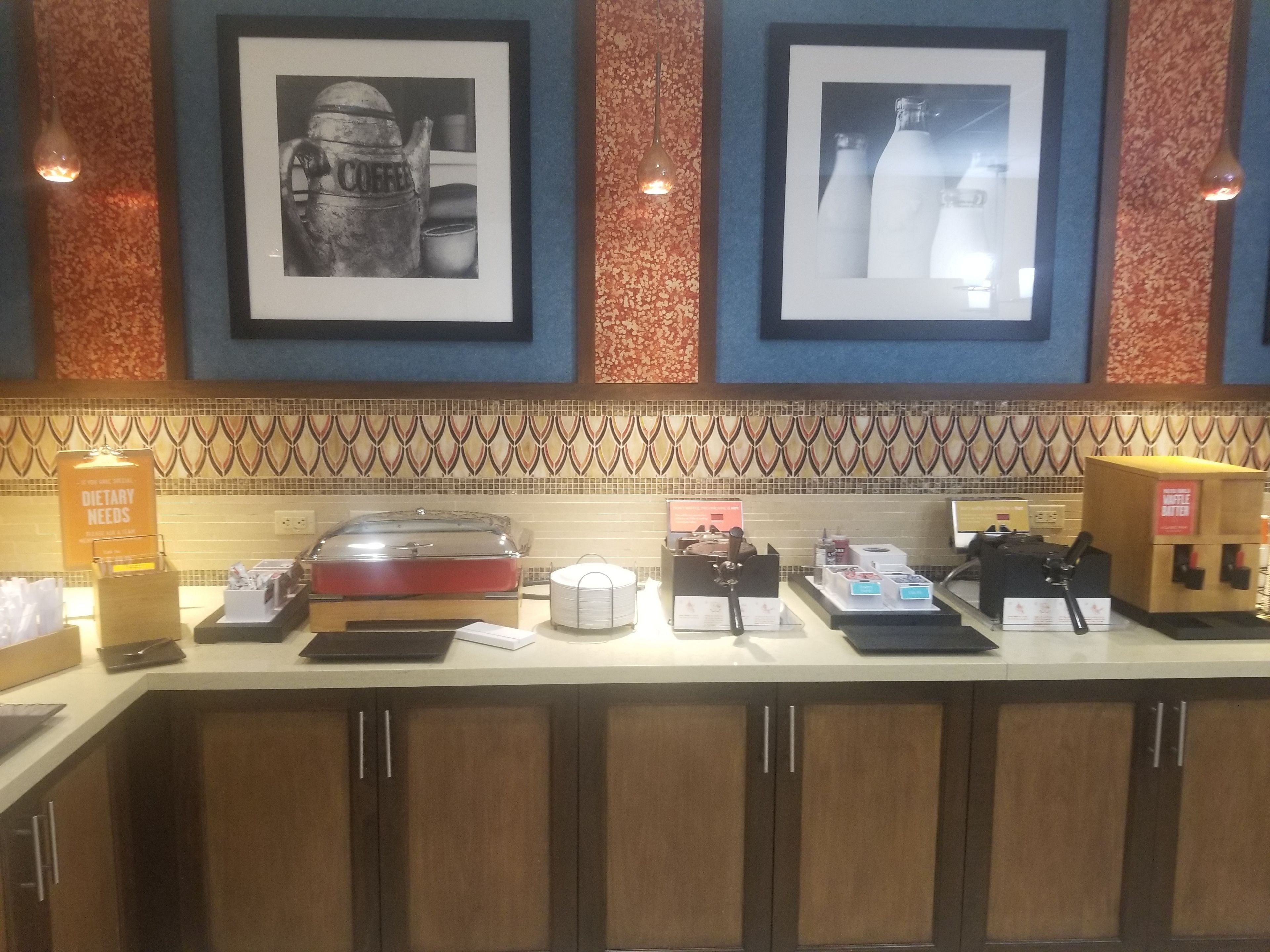 free daily full breakfast