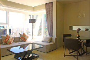 Two Bedroom Suite | View from room - Mode Sathorn Hotel (Bangkok)