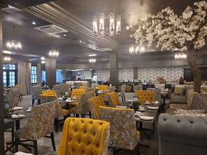 Restaurant - Kievits Kroon Gauteng Wine Estate (Pretoria)