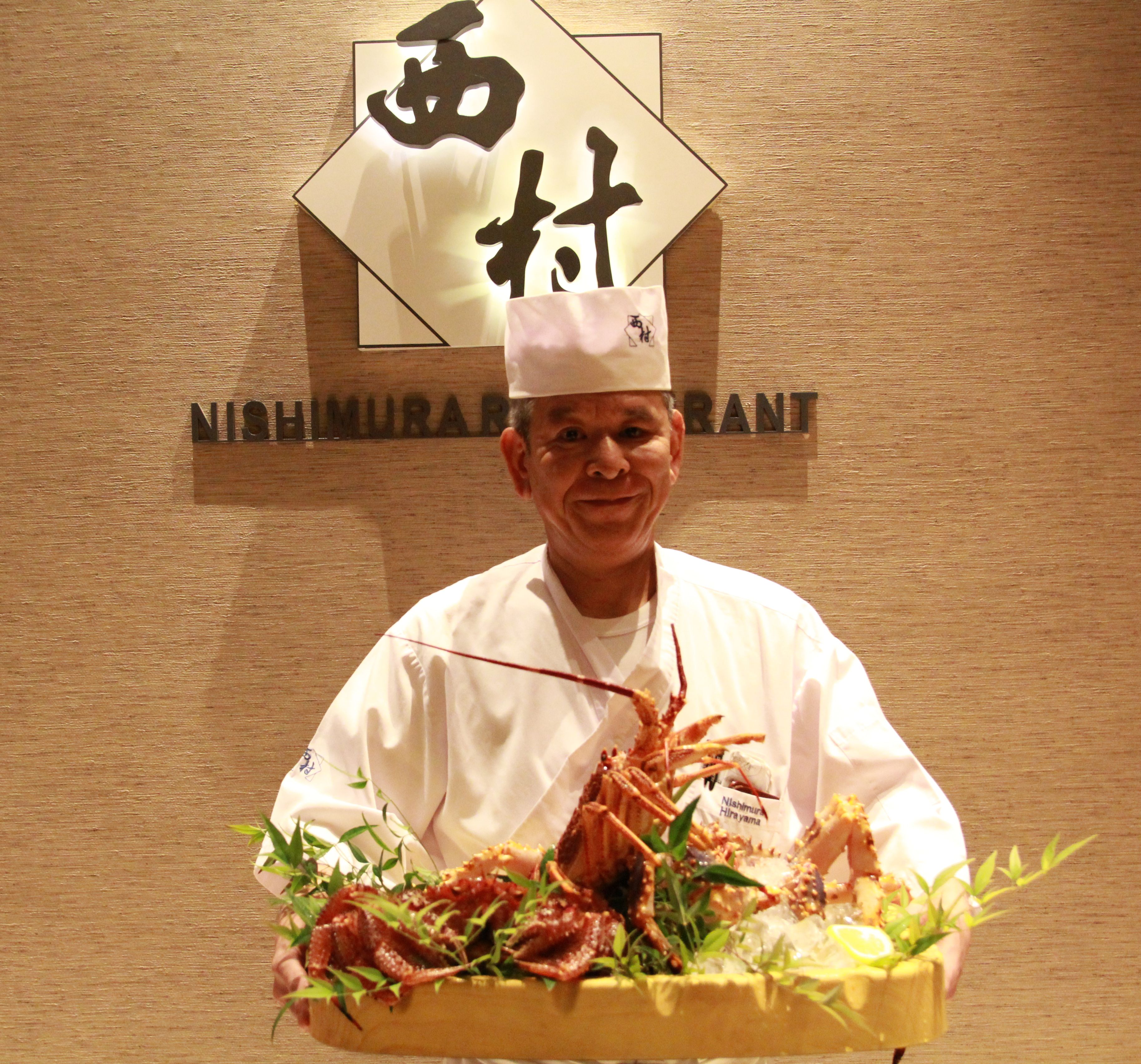 3 restaurants, breakfast, lunch, dinner served; chinese cuisine