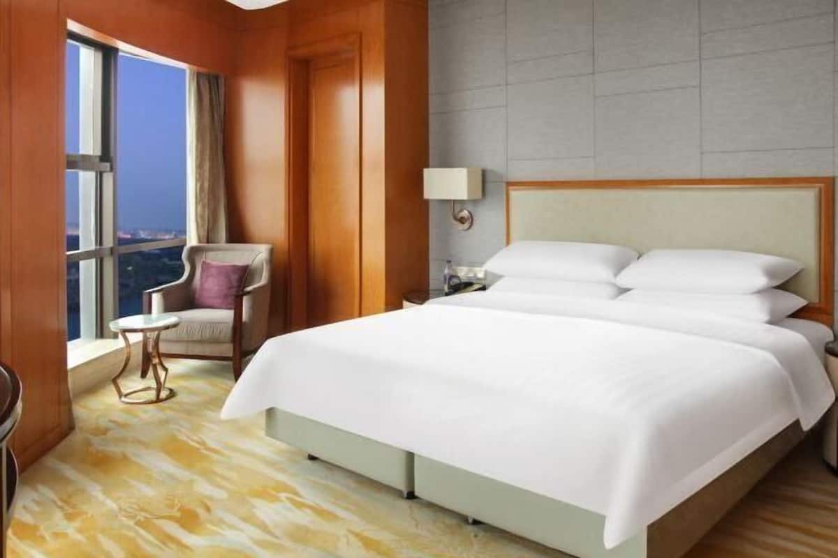 1 chambre, literie de qualité supérieure, couette en duvet d'oie